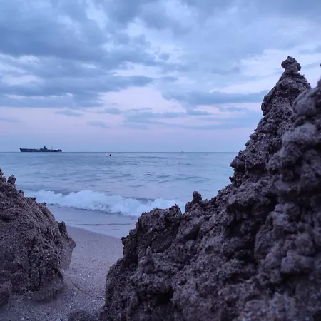 Gazde/Camere de închiriat Mia